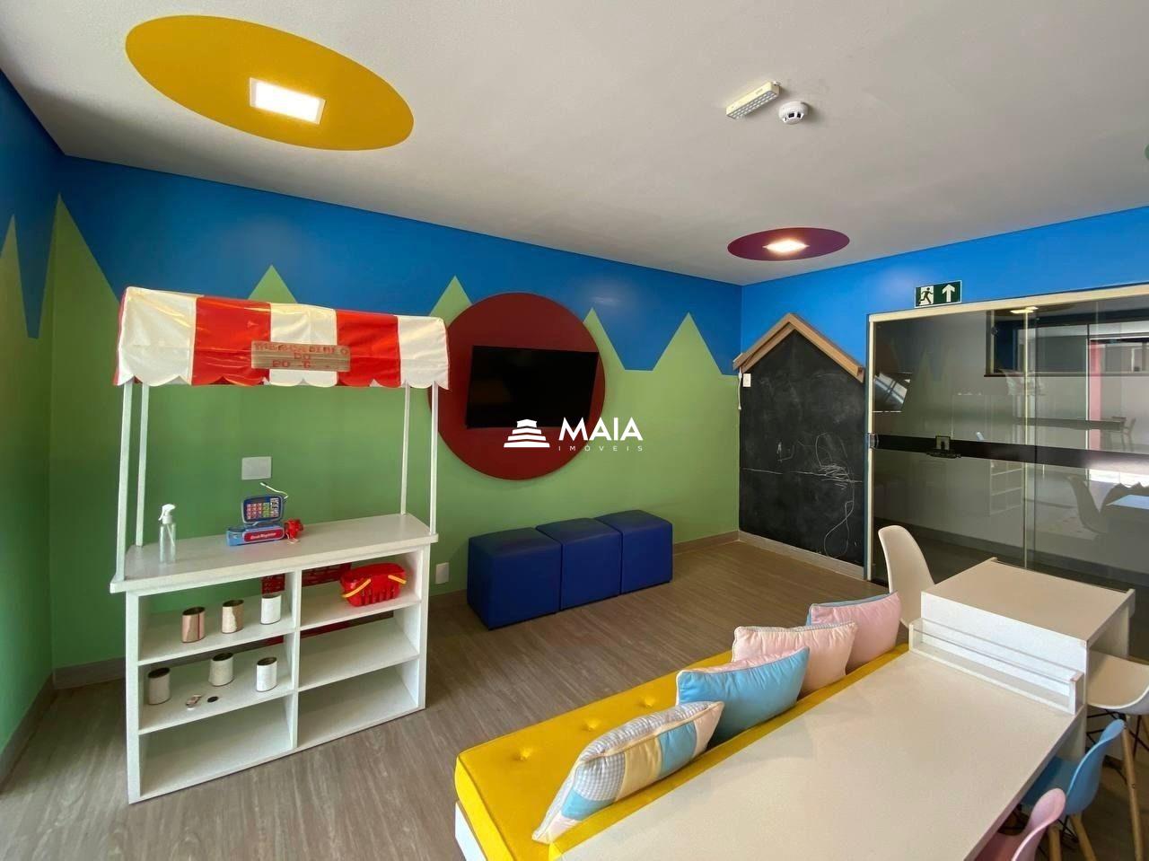 Apartamento à venda no Mercês: 