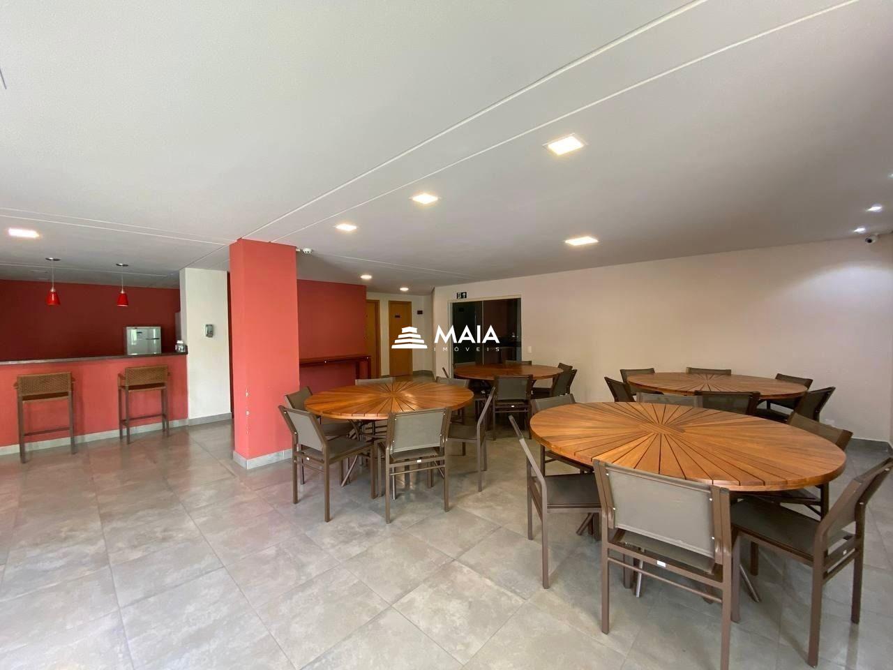 Apartamento à venda no Mercês: 