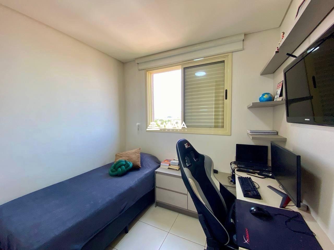 Apartamento à venda no Mercês: 