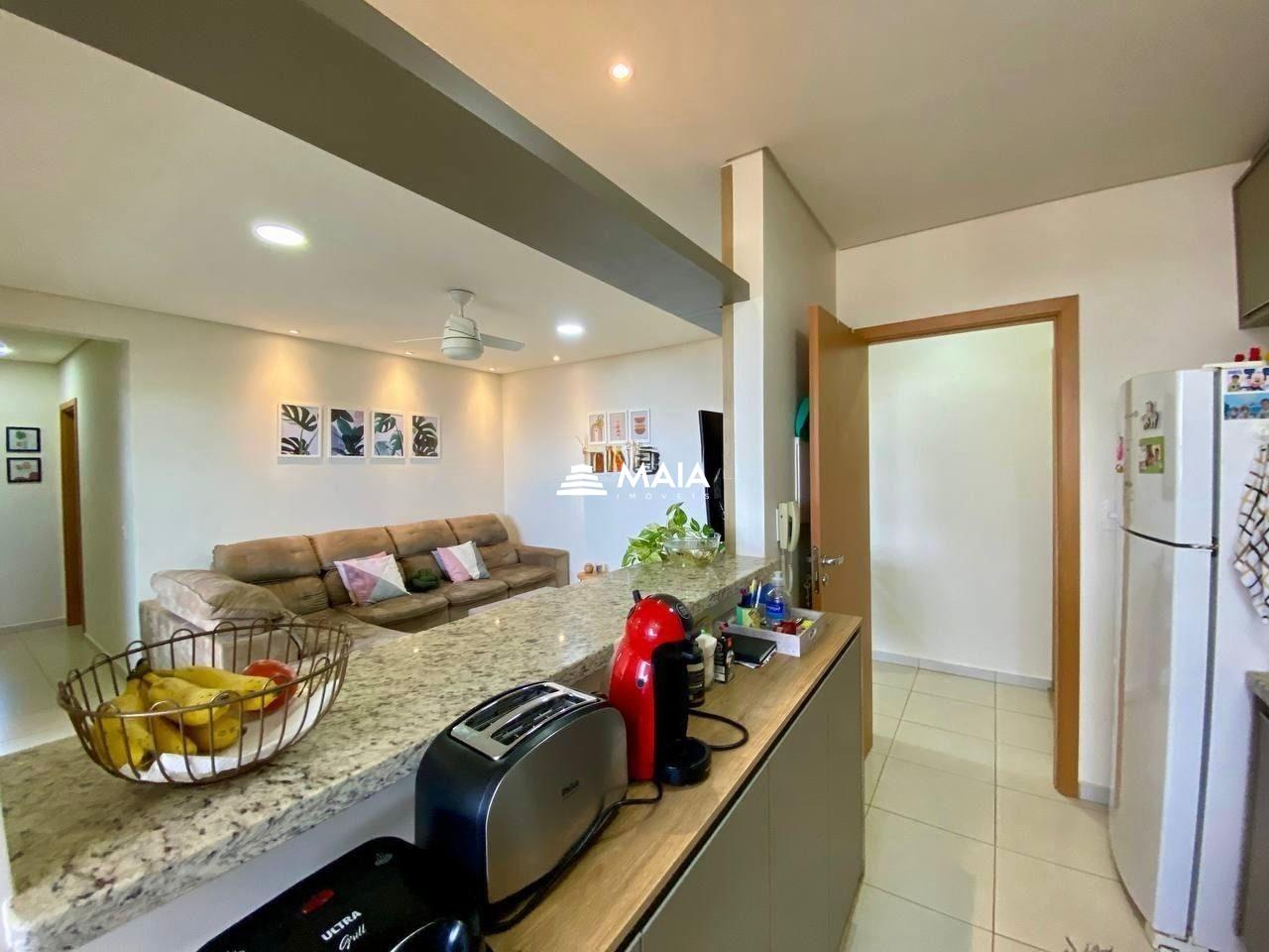 Apartamento à venda no Mercês: 