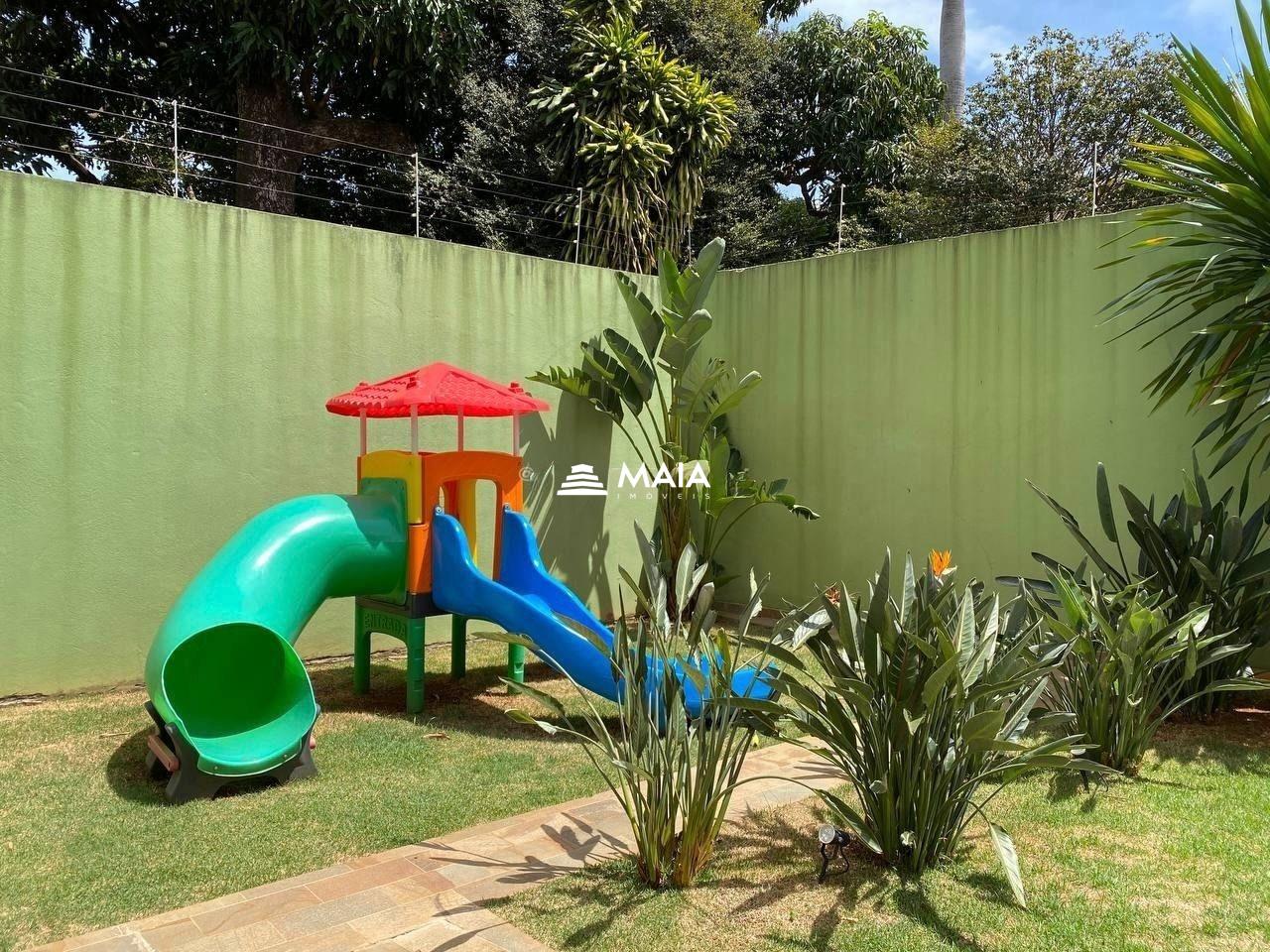 Apartamento à venda no Mercês: 