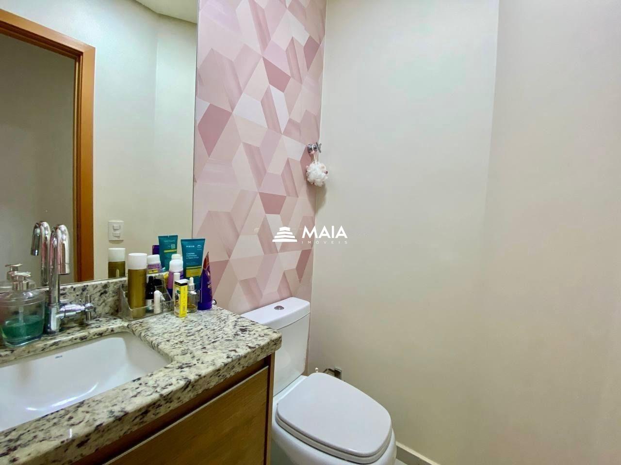 Apartamento à venda no Mercês: 