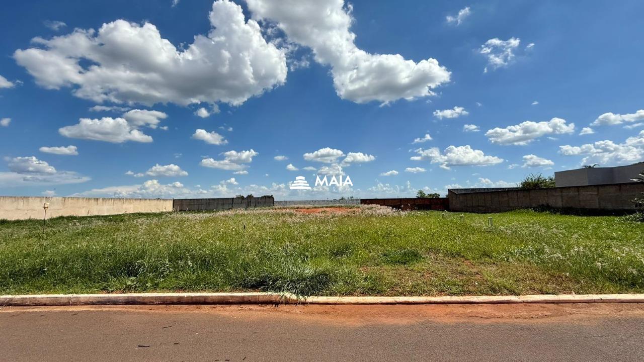 Terreno em Condomínio à venda no Residencial Mário de Almeida Franco: 