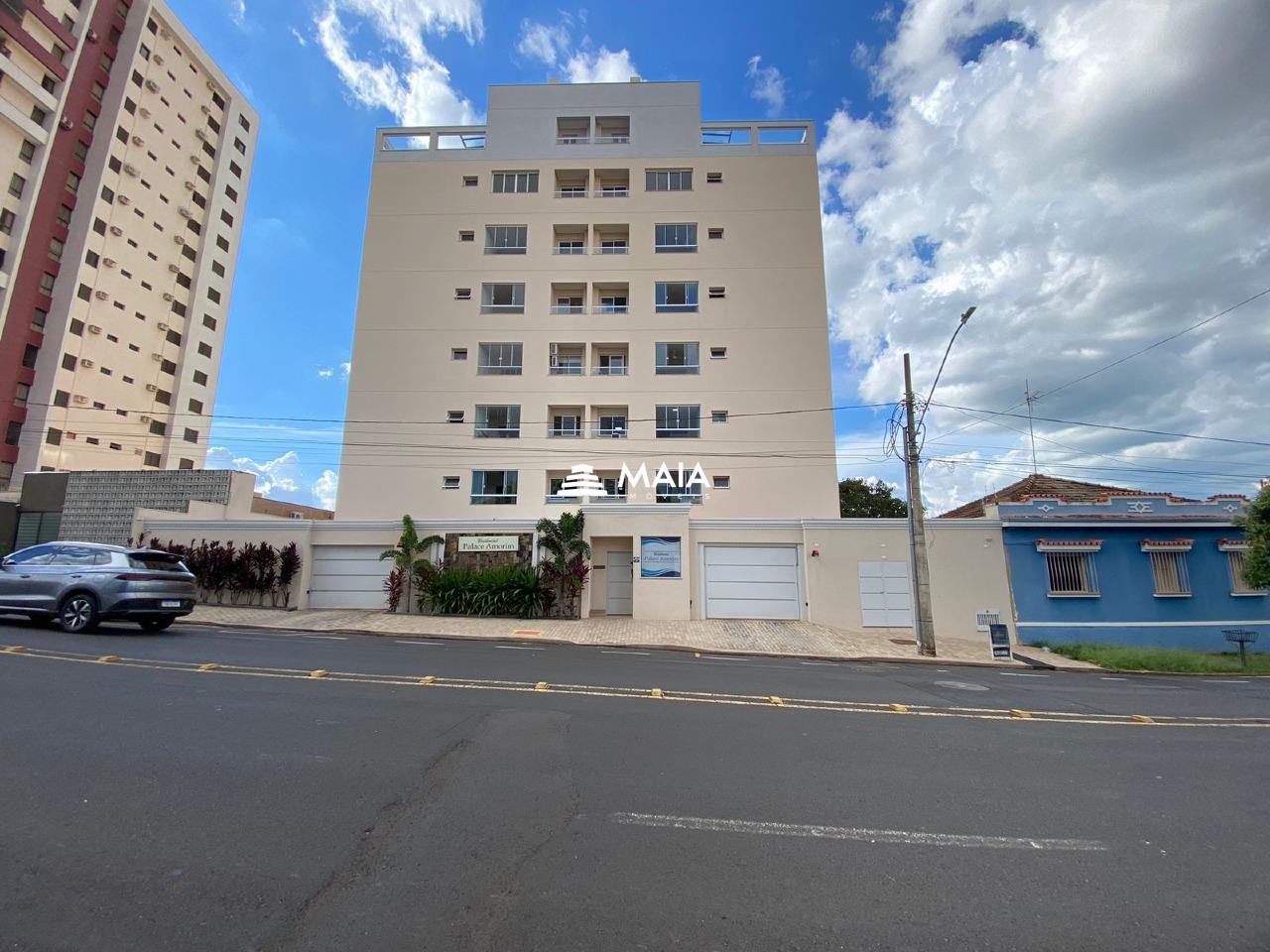 Apartamento à venda no Mercês: 