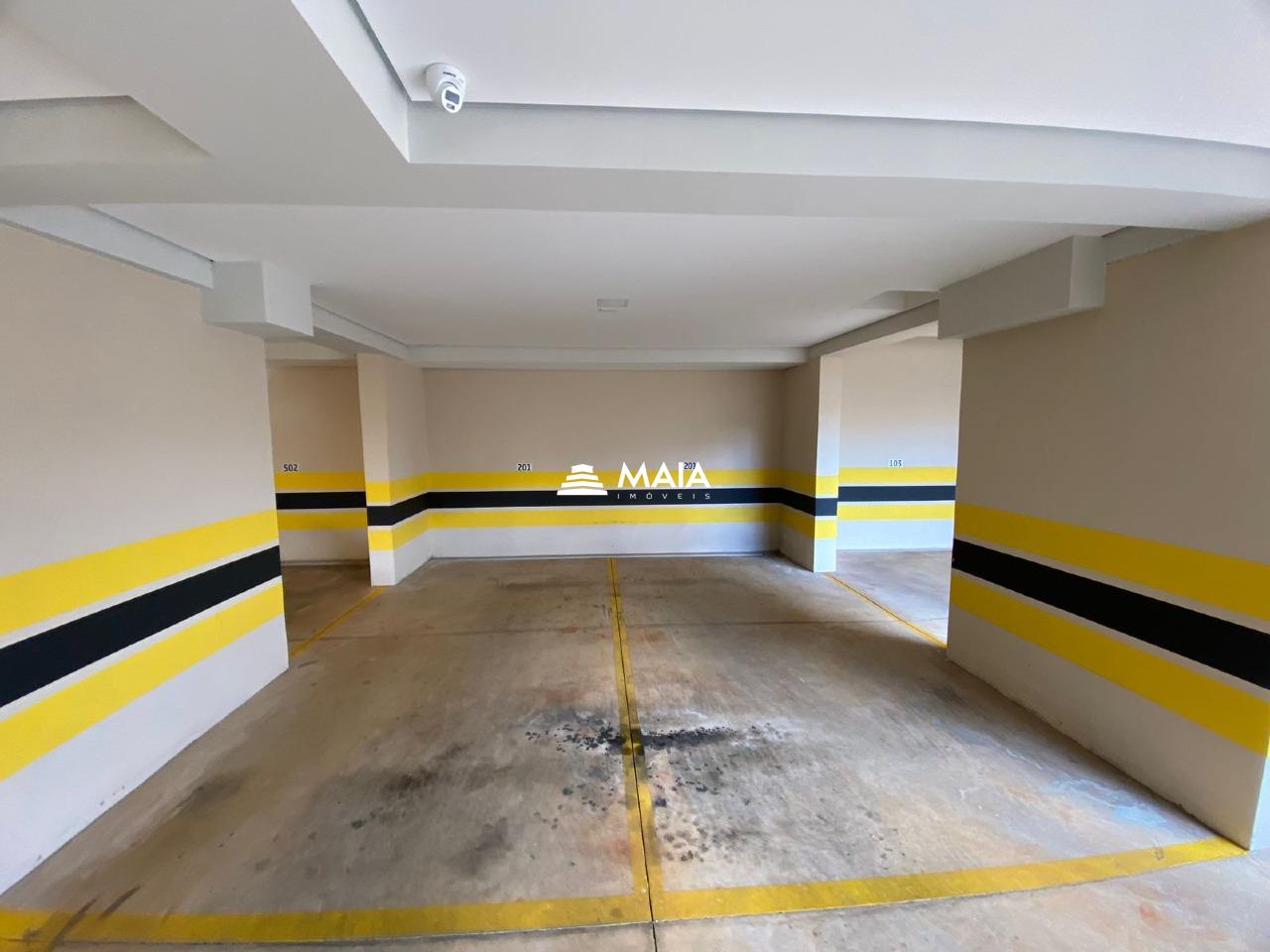 Apartamento à venda no Mercês: 