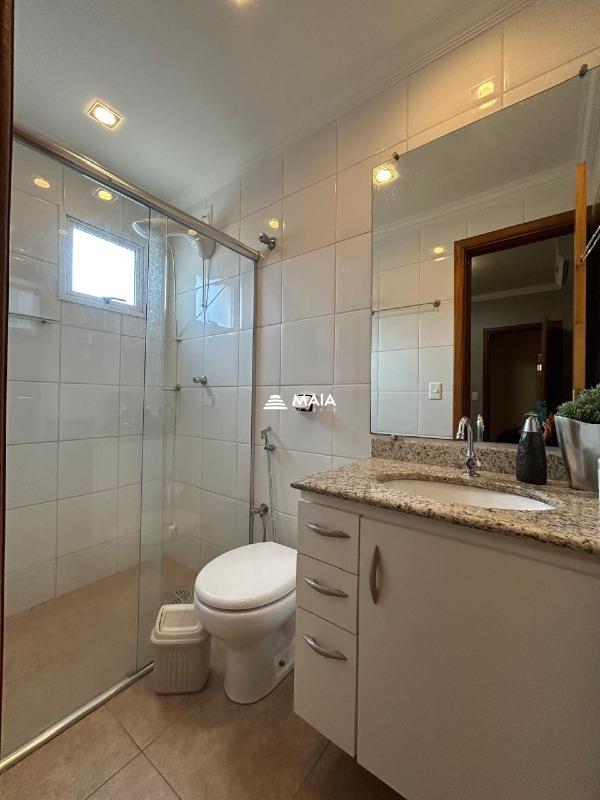 Apartamento à venda no Irmãos Soares: 