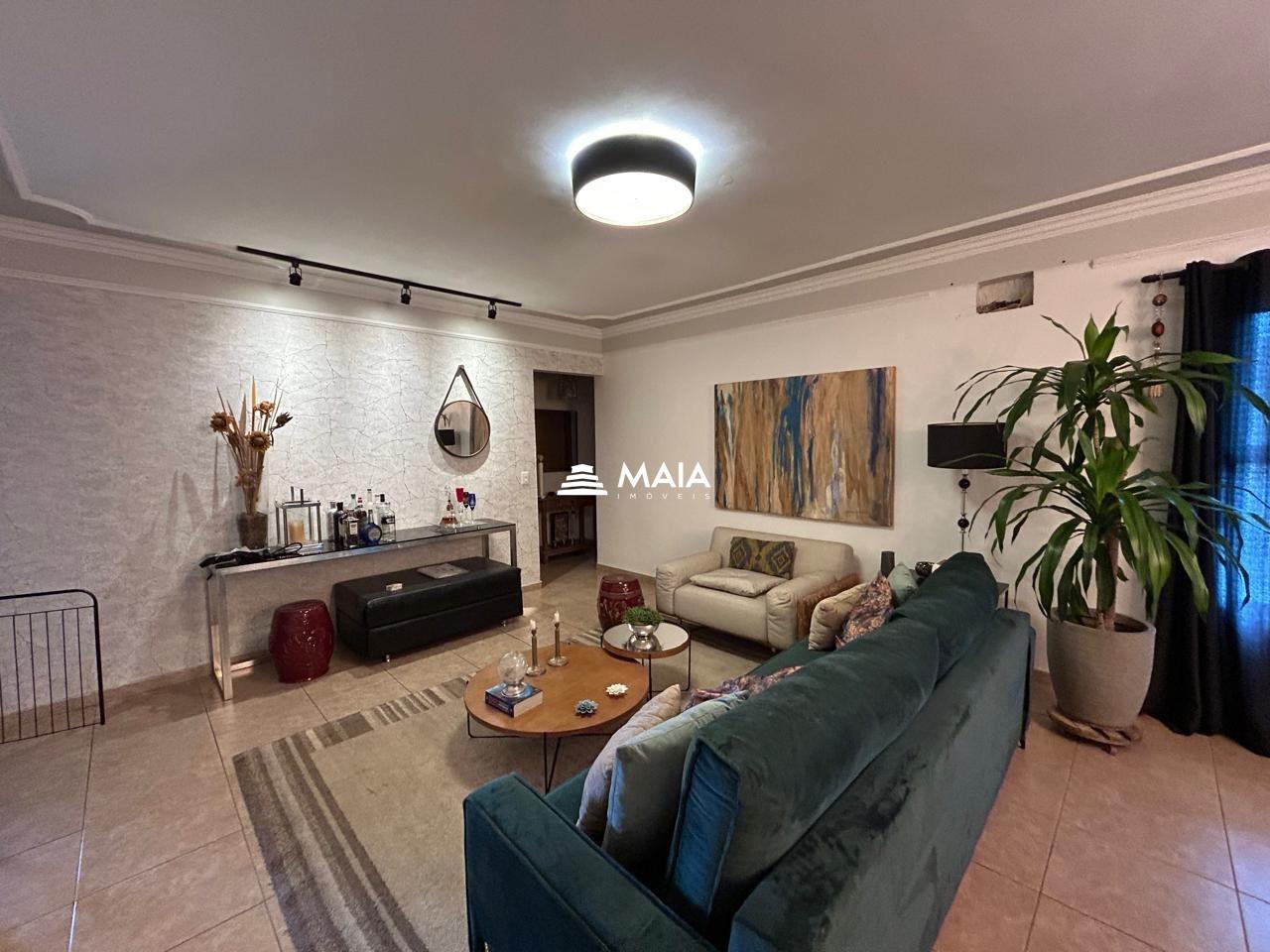 Apartamento à venda no bairro Irmãos Soares