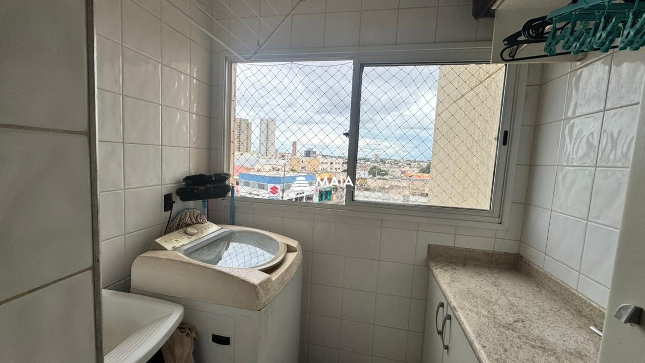 Apartamento à venda no Mercês: 