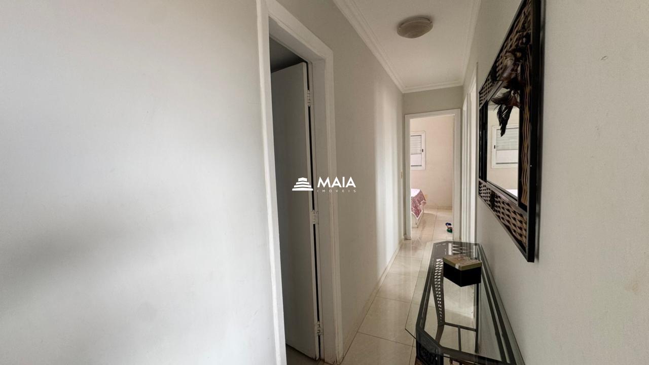 Apartamento à venda no Mercês: 