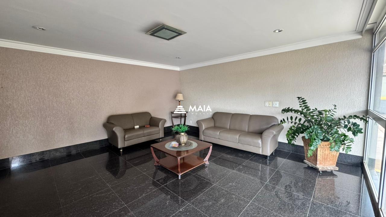 Apartamento à venda no Mercês: 