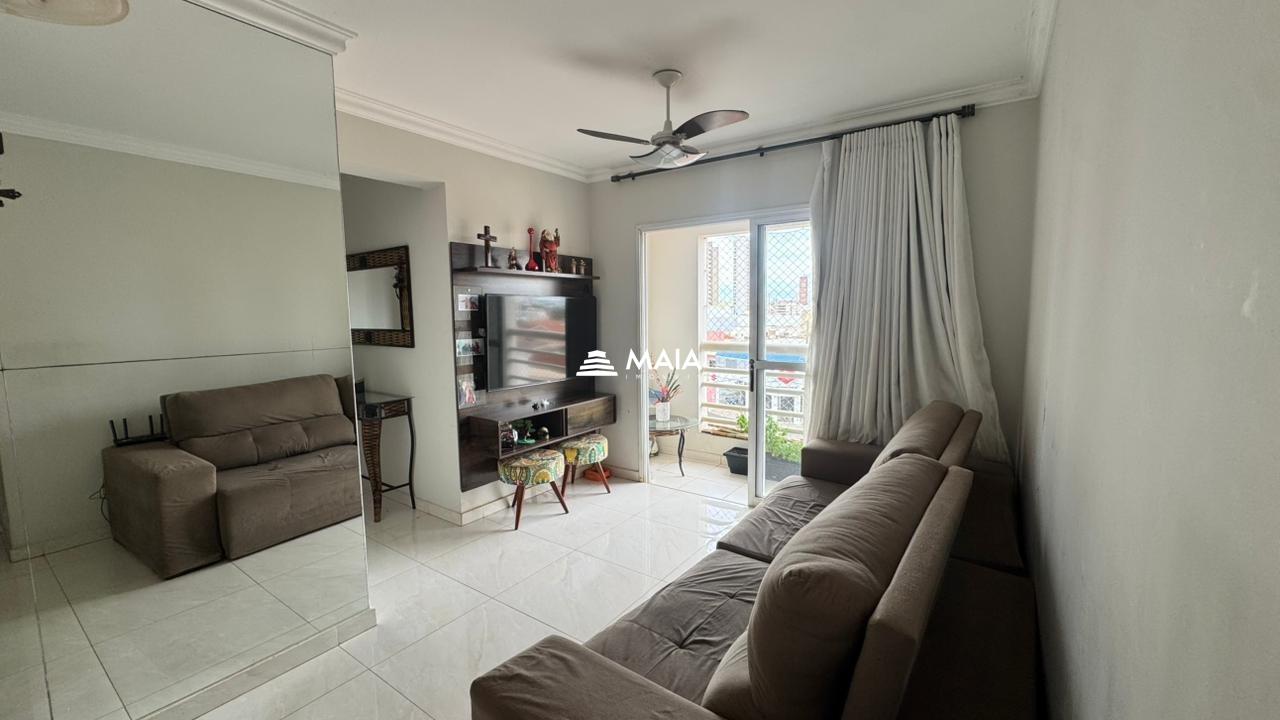 Apartamento à venda no Mercês: 