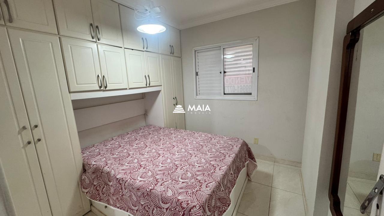 Apartamento à venda no Mercês: 