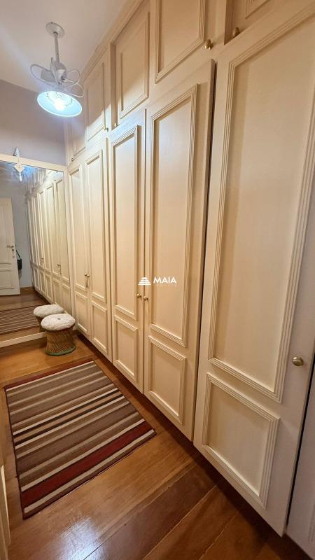 Apartamento à venda no Mercês: 