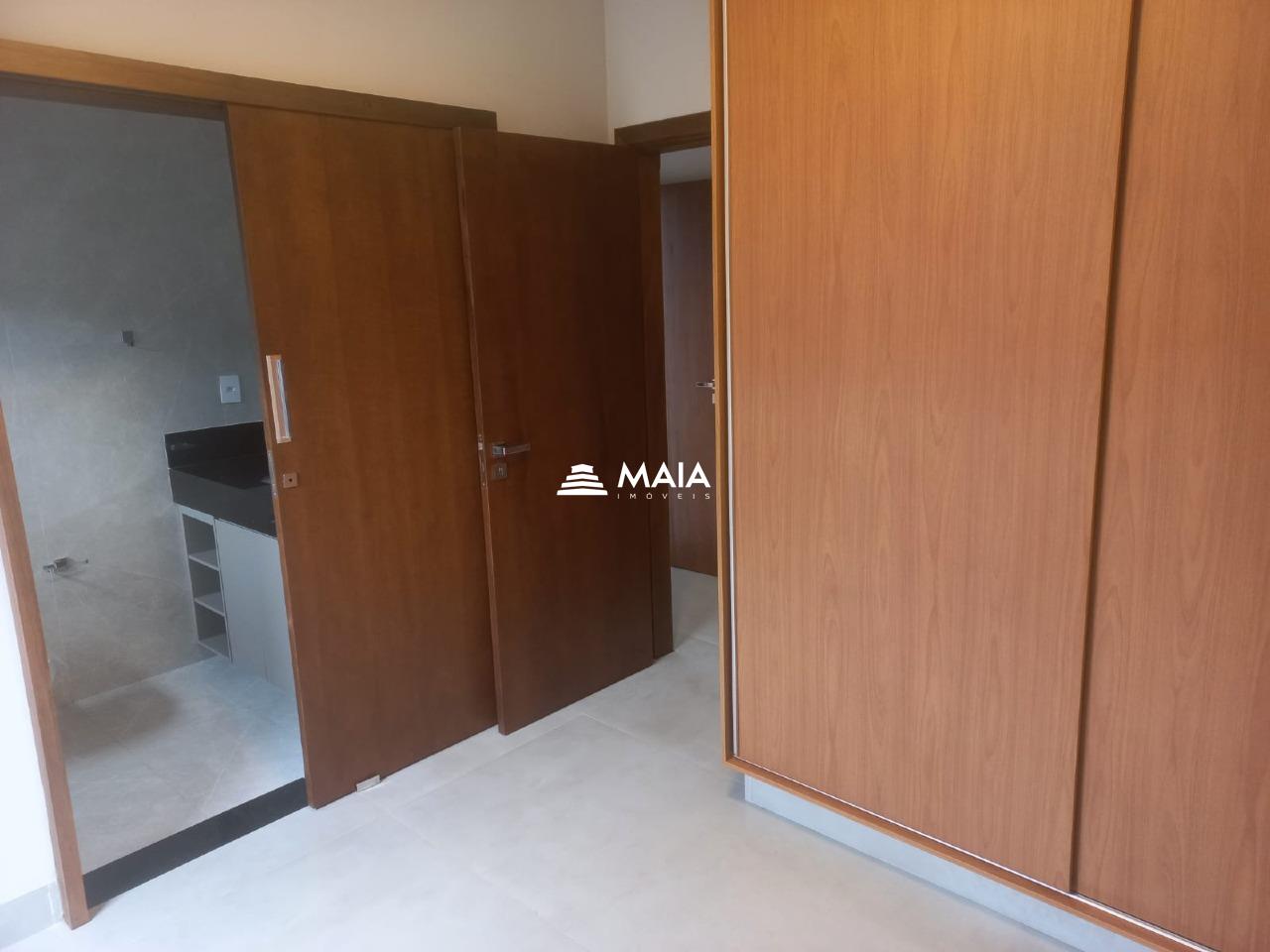 Casa de Condomínio à venda no Estância dos Ipês: 