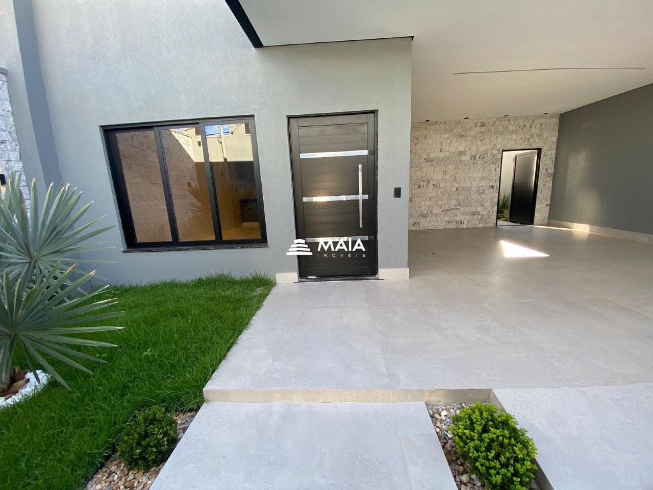 Casa à venda no Beija Flor: 