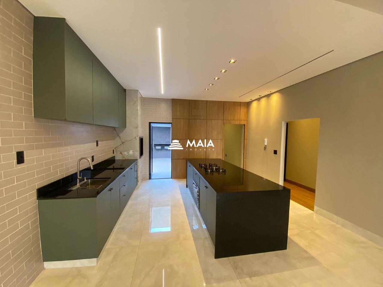 Casa à venda no Beija Flor: 