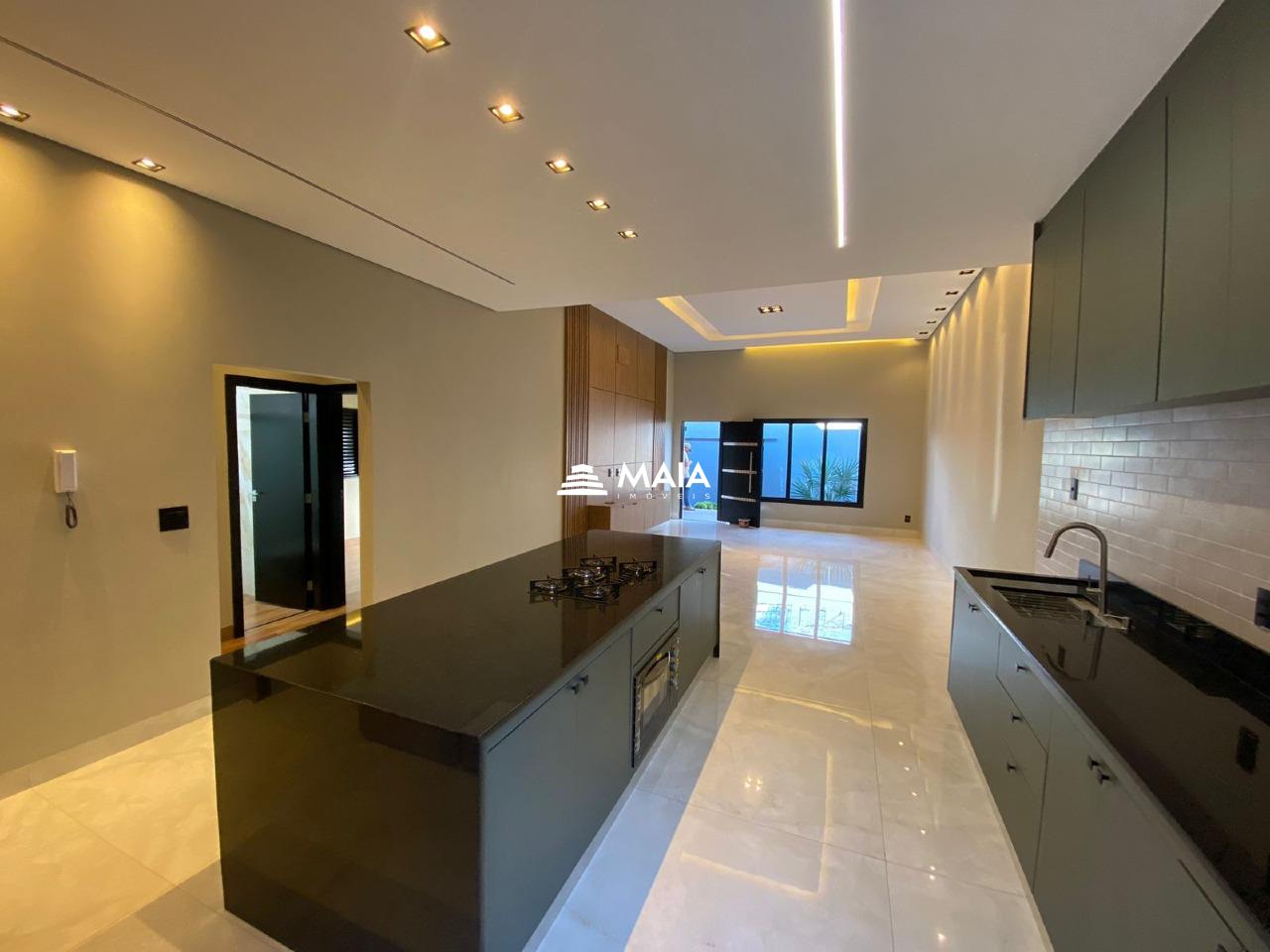 Casa à venda no Beija Flor: 