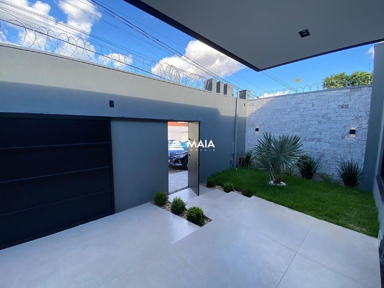 Casa à venda no Beija Flor: 