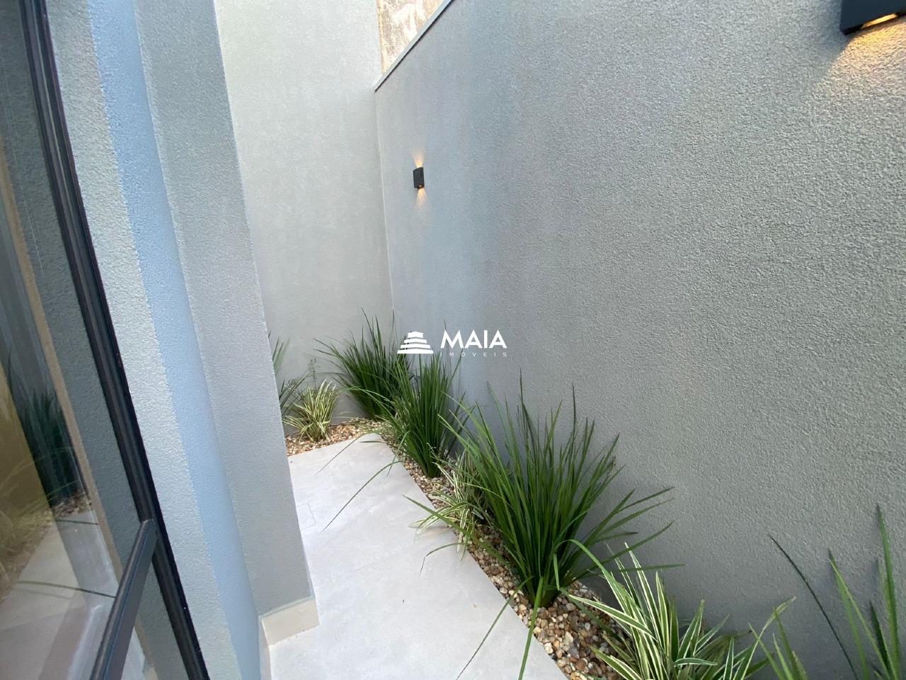 Casa à venda no Beija Flor: 