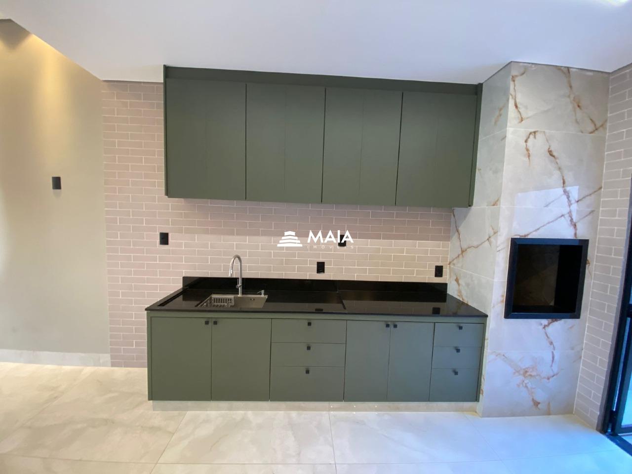 Casa à venda no Beija Flor: 