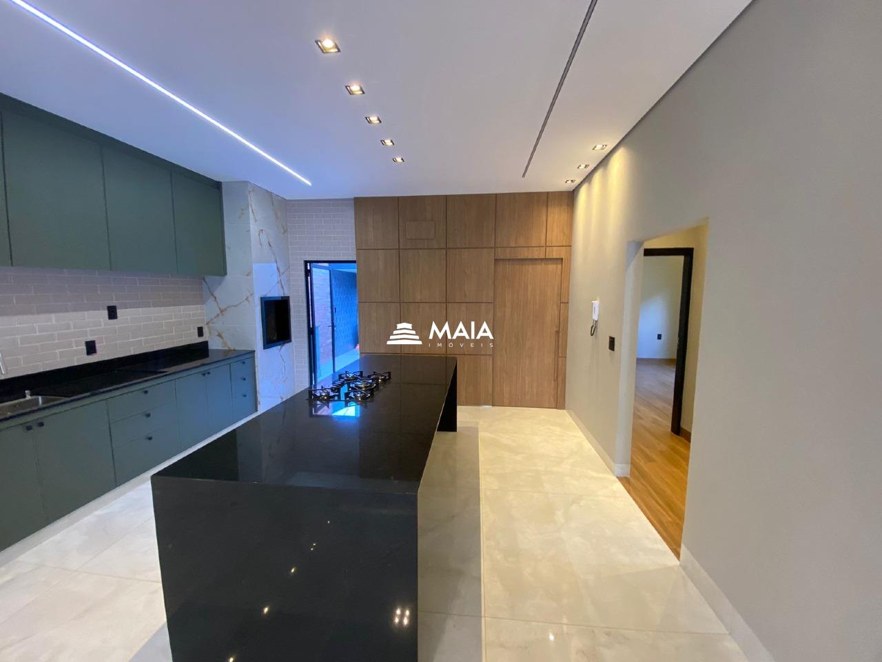 Casa à venda no Beija Flor: 