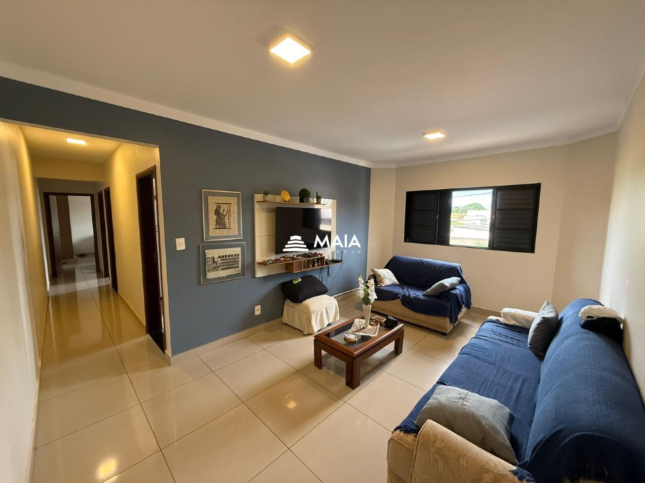 Apartamento à venda no Mercês: 