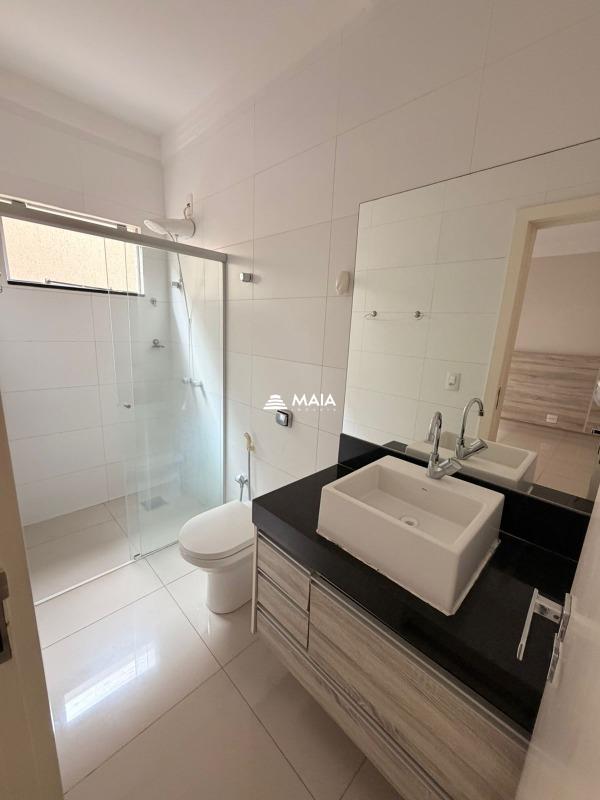 Casa à venda no Jardim do Lago: 