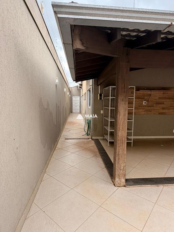 Casa à venda no Jardim do Lago: 