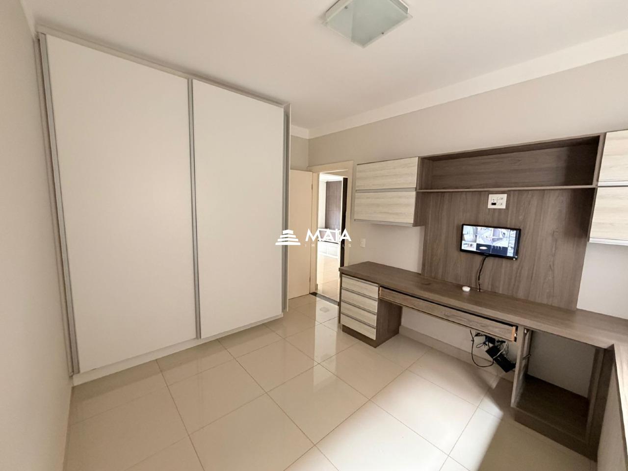 Casa à venda no Jardim do Lago: 