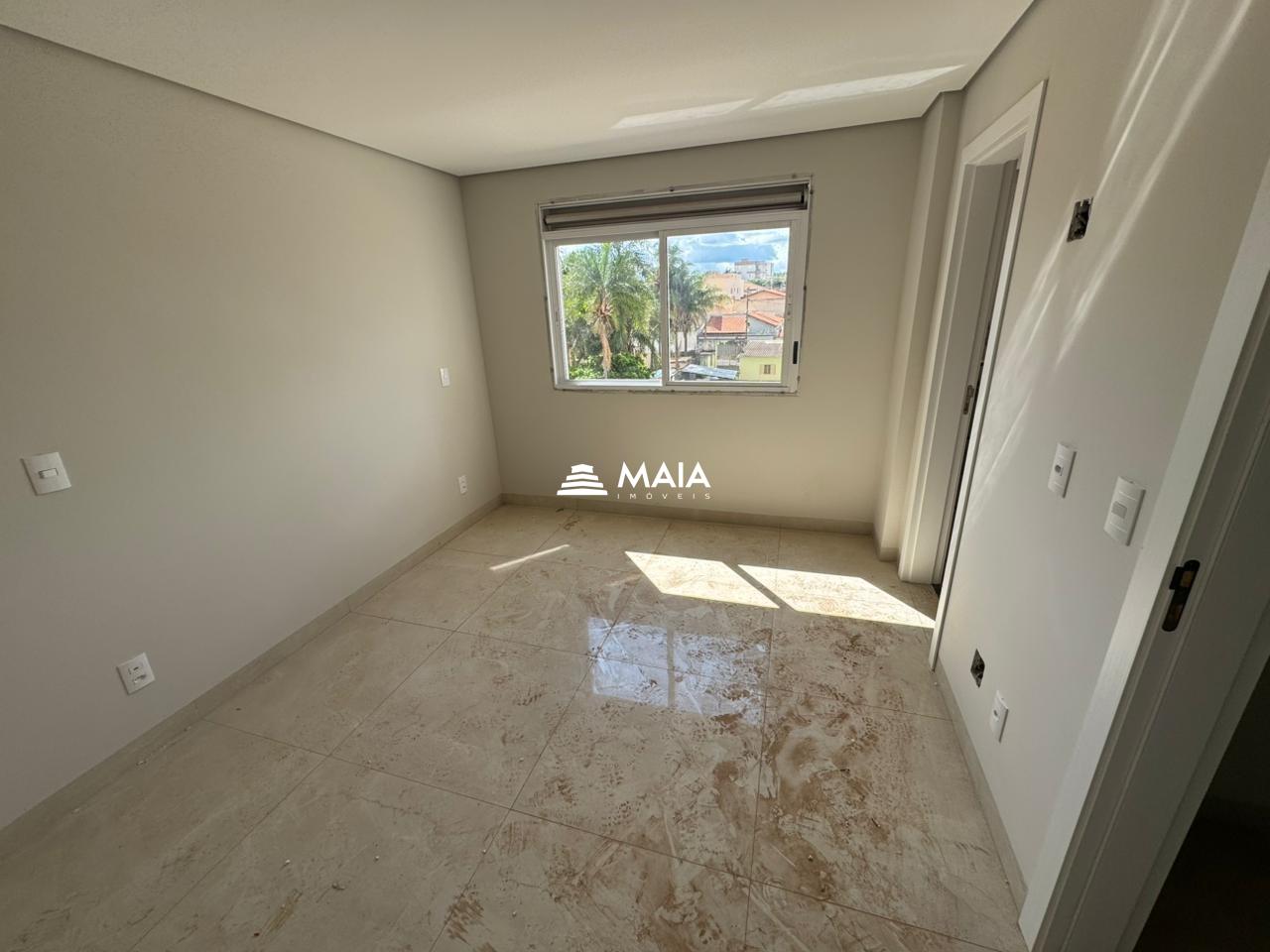 Apartamento à venda no Santa Maria: 