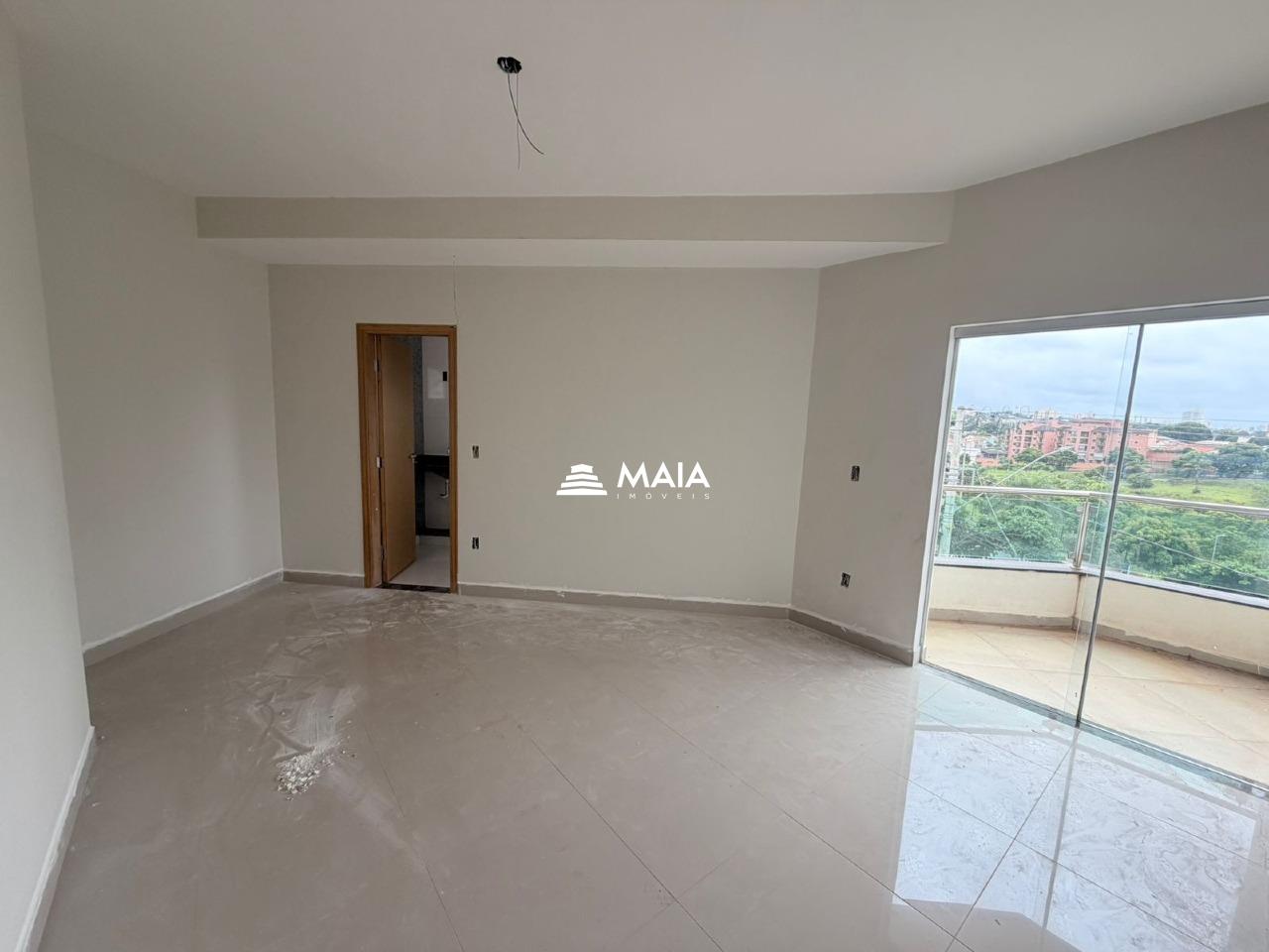 Apartamento à venda no Jardim do Lago: 