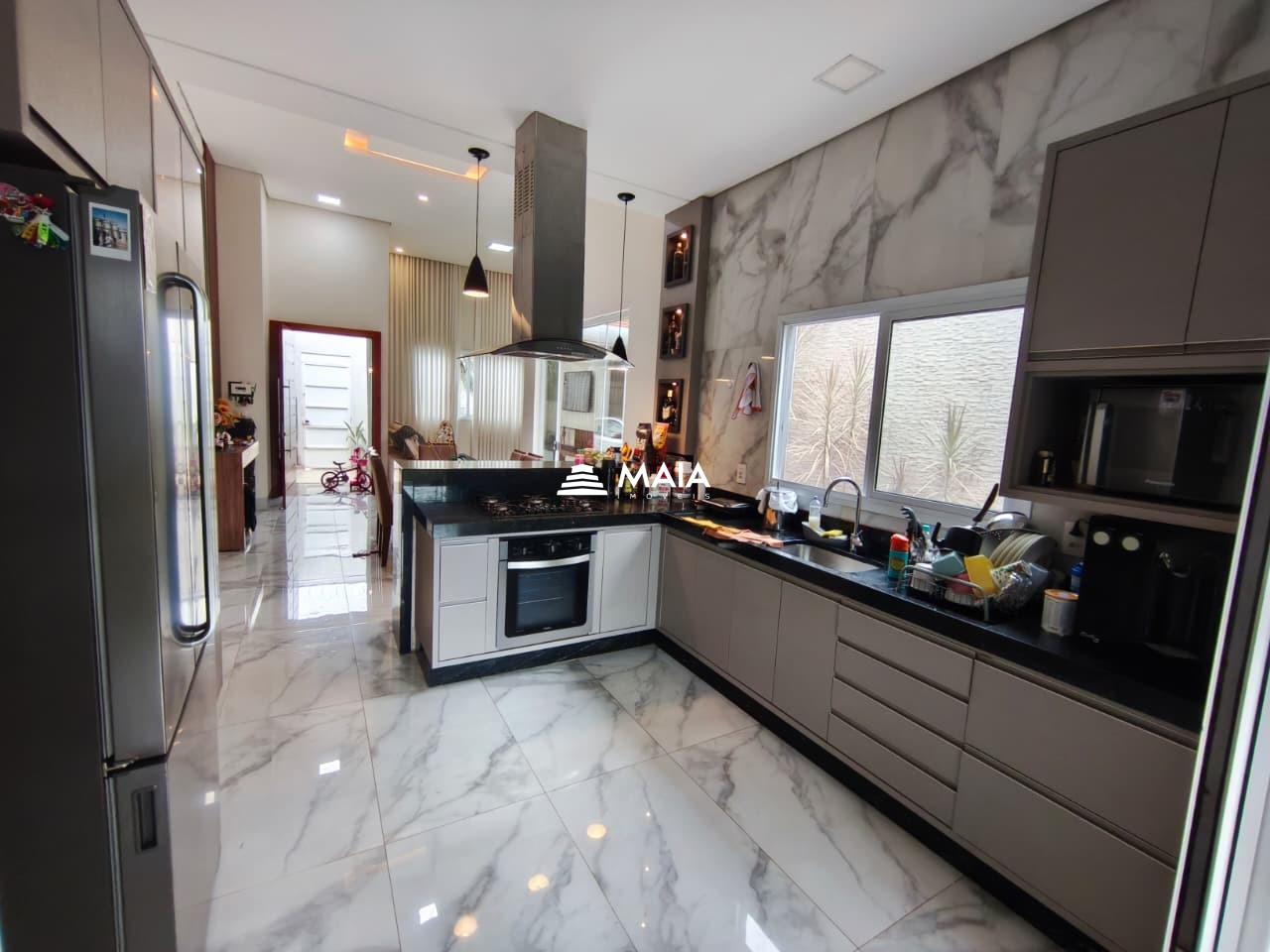 Casa à venda no Parque das Laranjeiras II: 