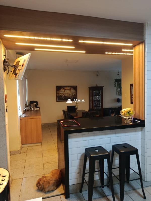 Apartamento à venda no Centro: 