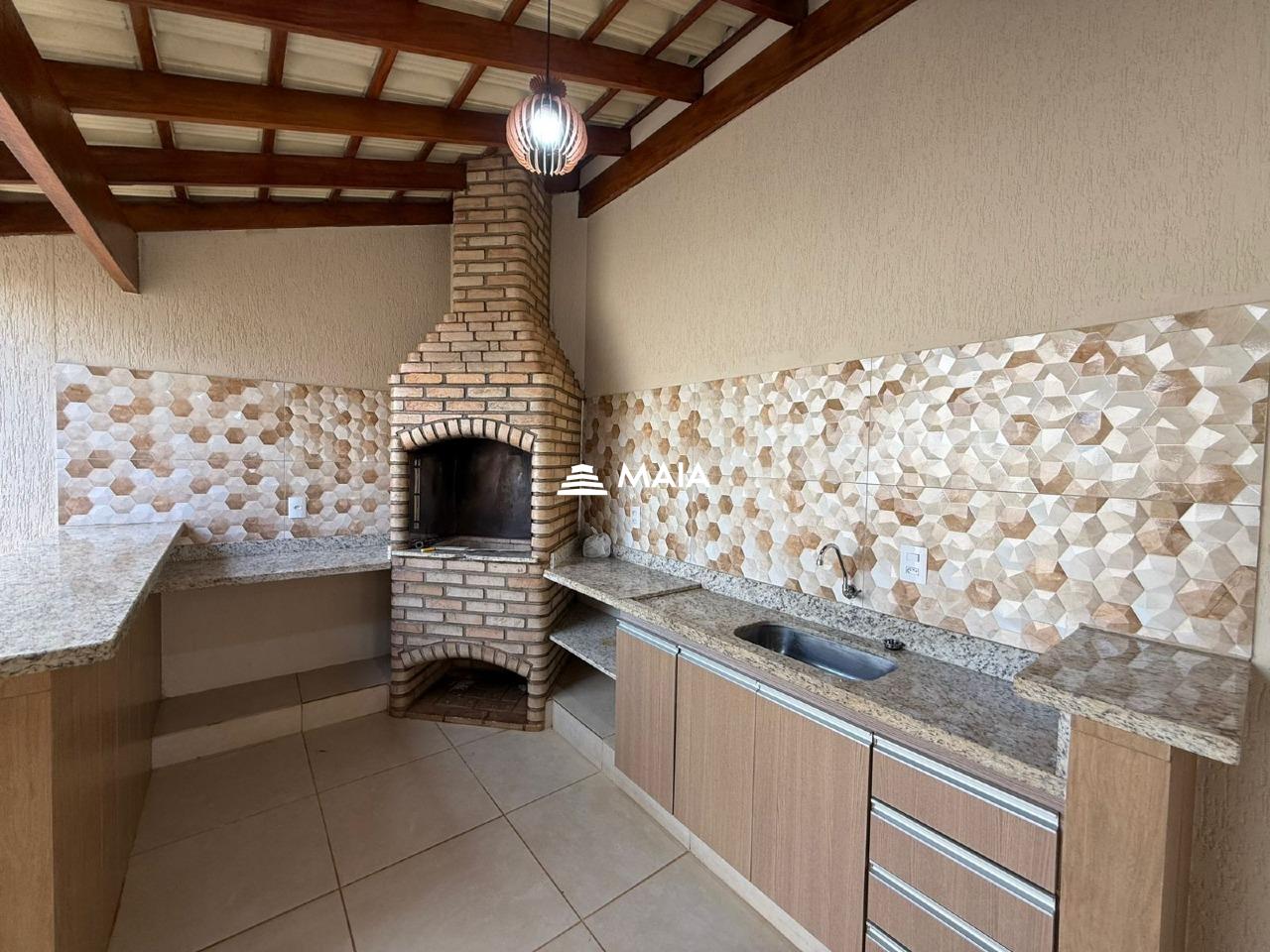 Casa à venda no Parque do Mirante: 