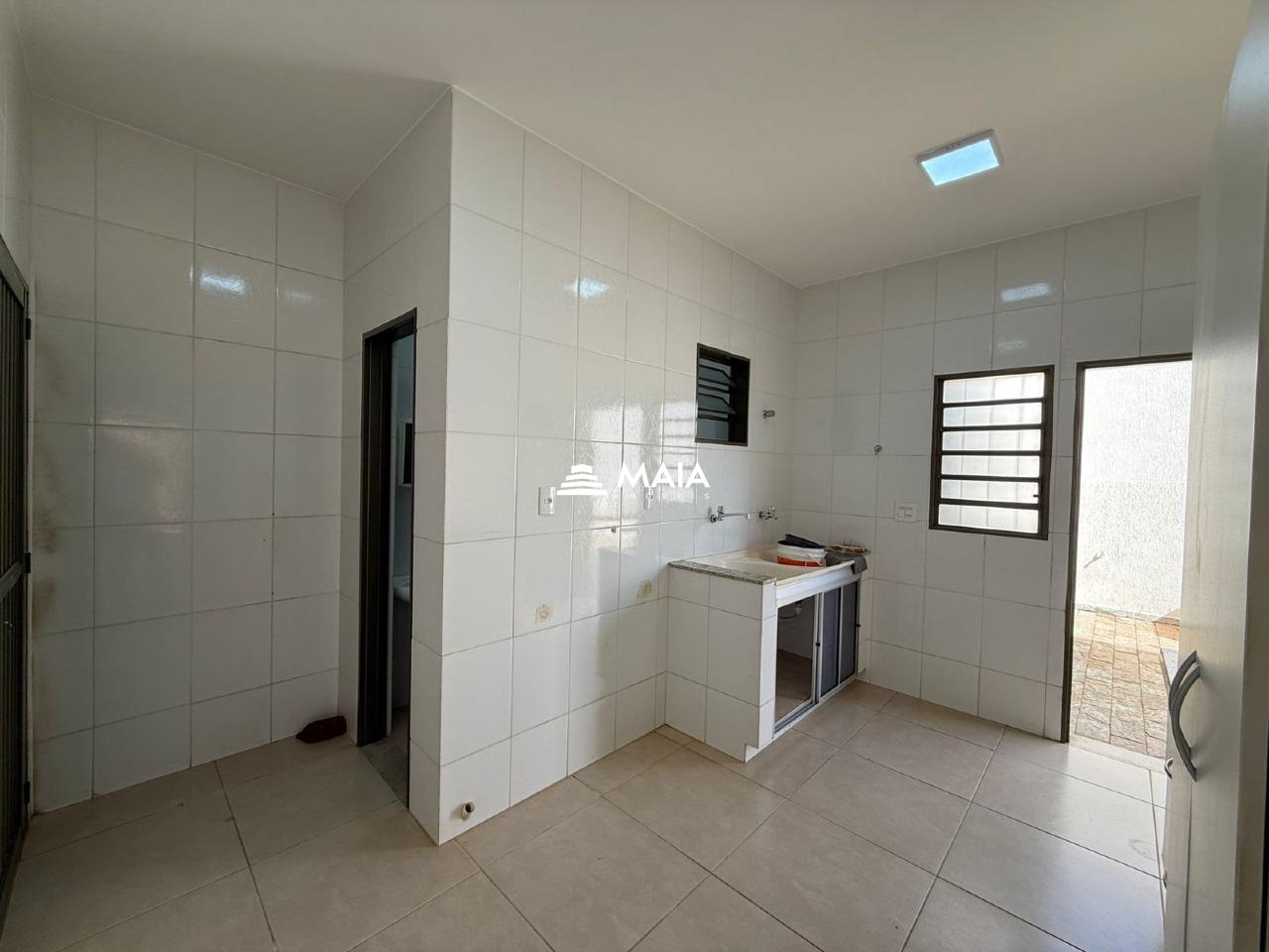 Casa à venda no Parque do Mirante: 