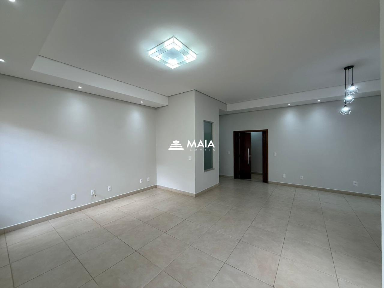 Casa à venda no Parque do Mirante: 