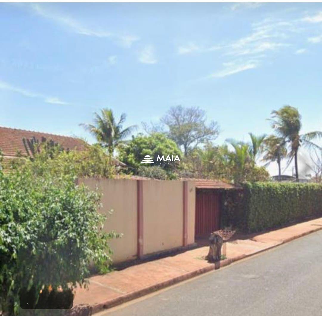 Casa à venda no Jardim Induberaba: 