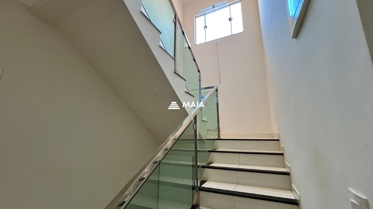 Casa à venda no Jardim Nenê Gomes: 