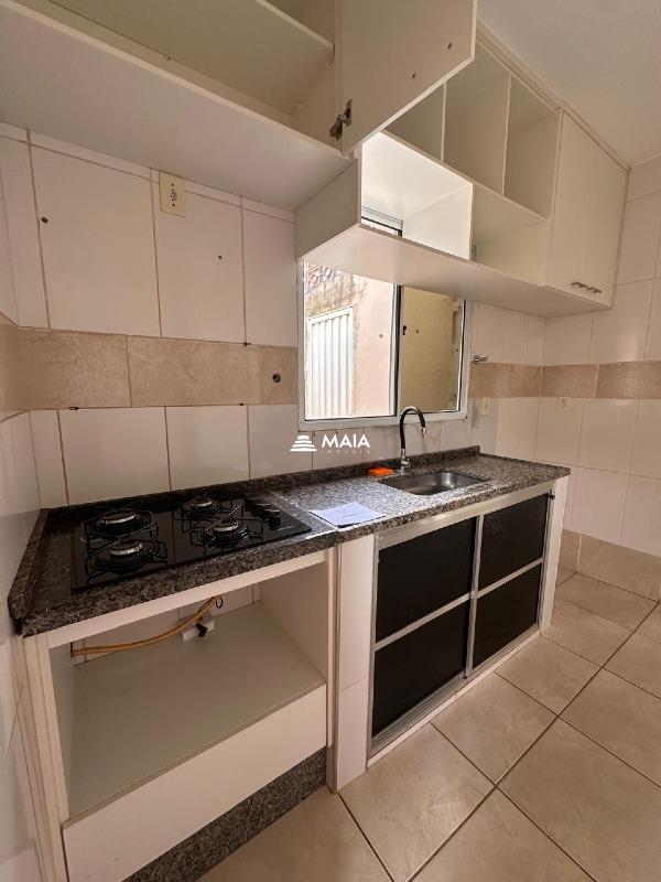 Casa de Condomínio à venda no Portal Beija Flor: 