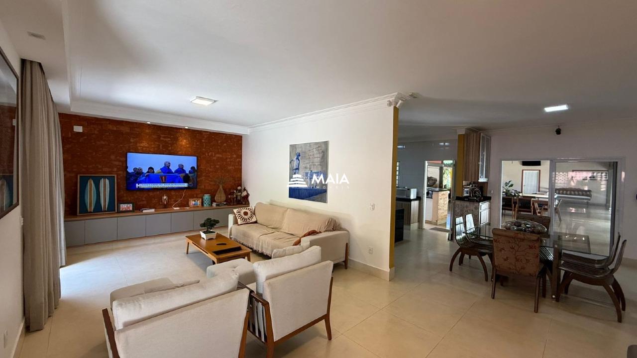 Terreno/Área à venda no Recanto das Flores: 