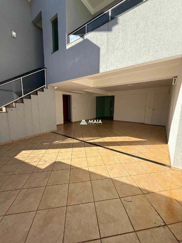 Casa à venda no Mercês: 