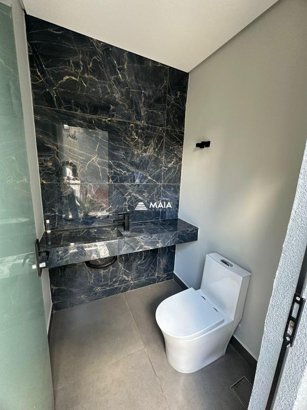 Casa à venda no Jardim Itália II: 