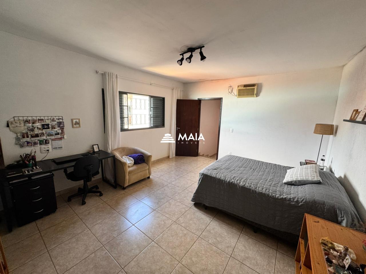 Casa à venda no Santa Marta: 