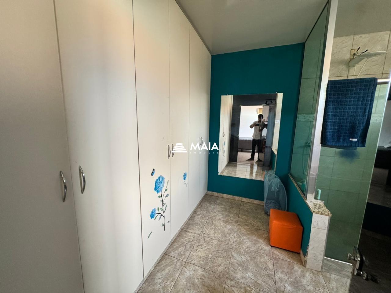 Casa à venda no Santa Marta: 