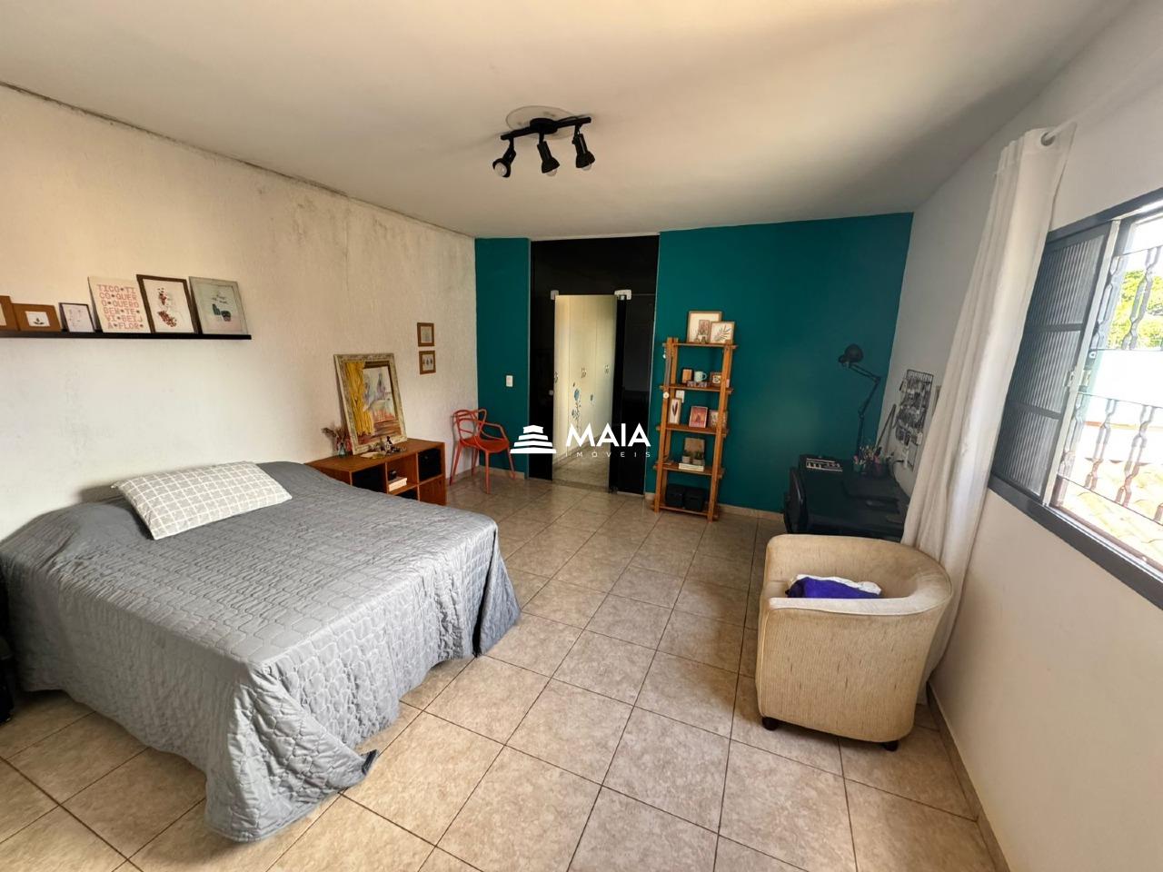 Casa à venda no Santa Marta: 