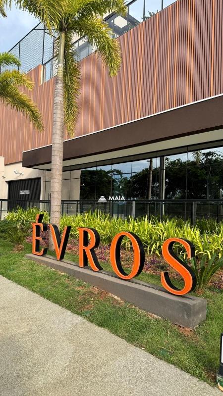 Apartamento à venda no Parque do Mirante: 