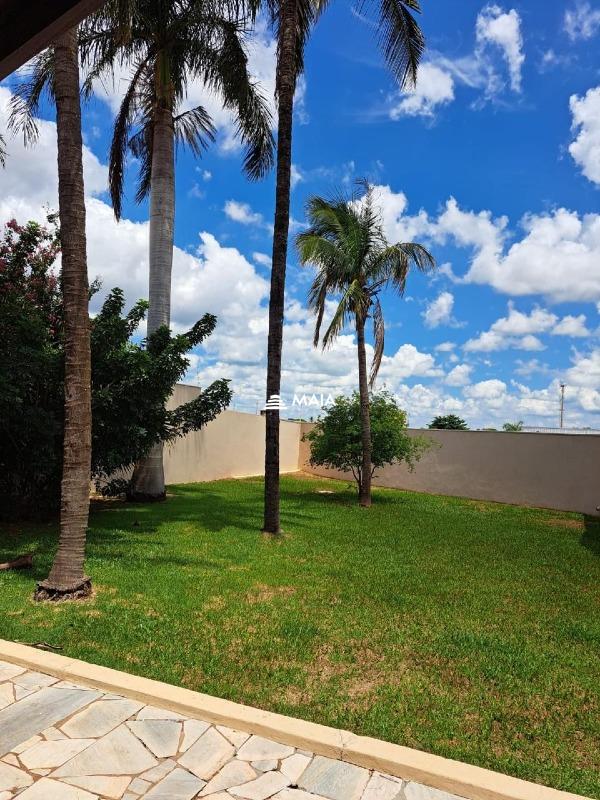 Casa à venda no Jardim Amélia: 