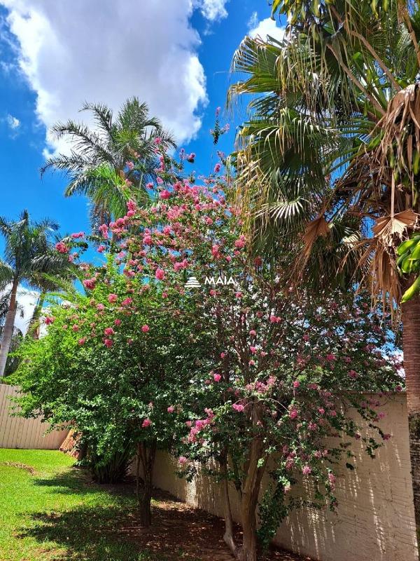 Casa à venda no Jardim Amélia: 