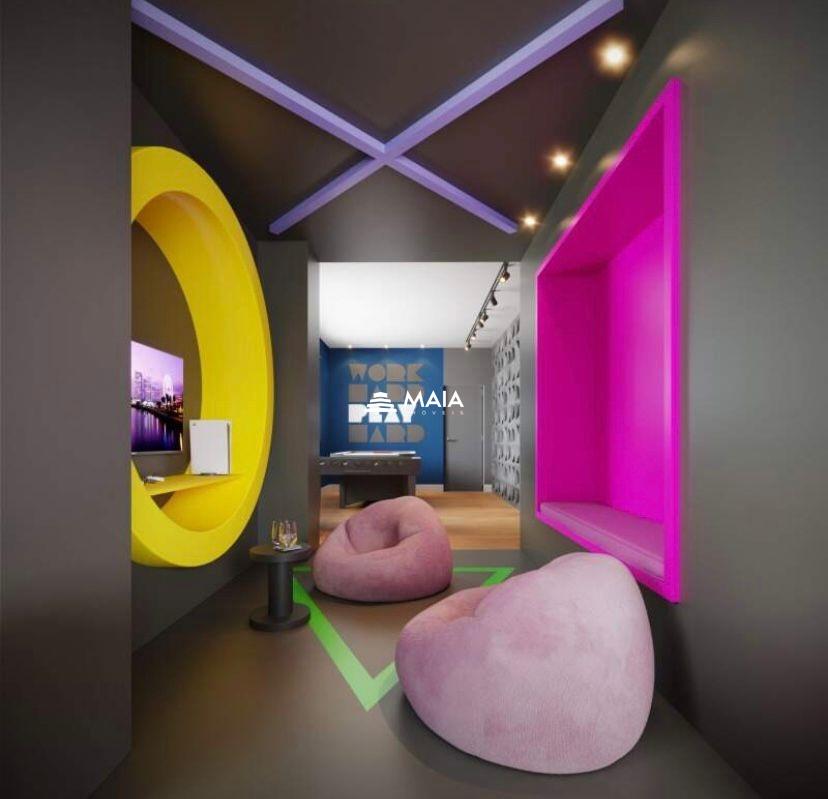 Apartamento à venda no Mercês: 