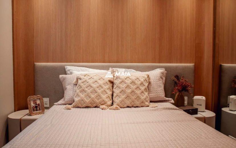 Apartamento à venda no Mercês: 